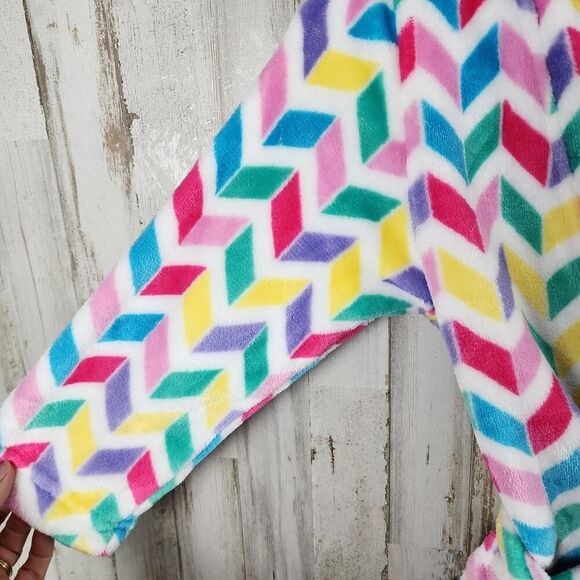 Candy Pink Fleece Robe Chevron Multicolored Size 4-5 - Picture 4 of 7